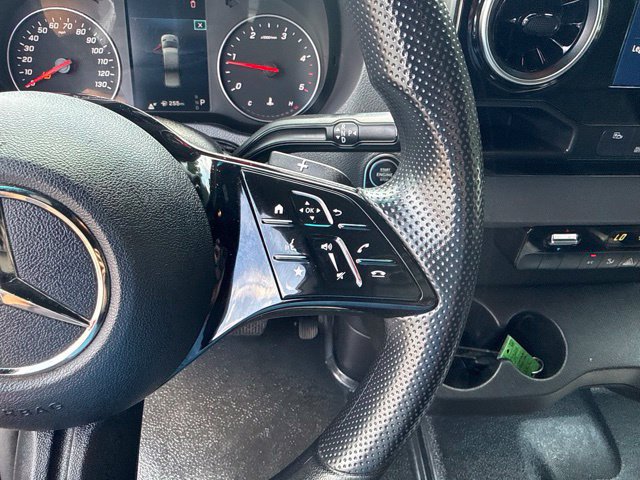 Used 2025 Mercedes-Benz Sprinter 2500 image 19