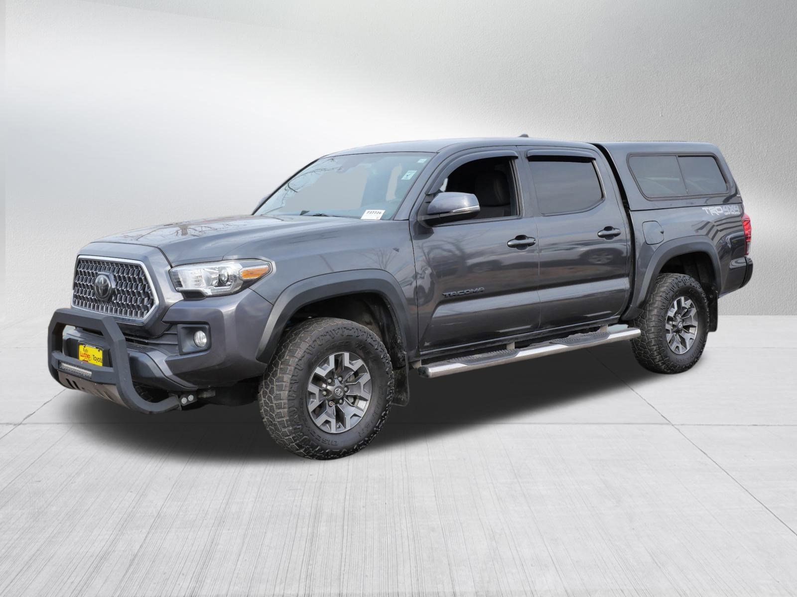 Certified 2019 Toyota Tacoma TRD Off-Road image 3