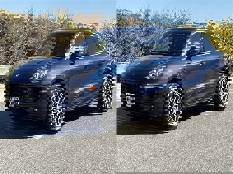 Used 2016 Porsche Macan S image 2