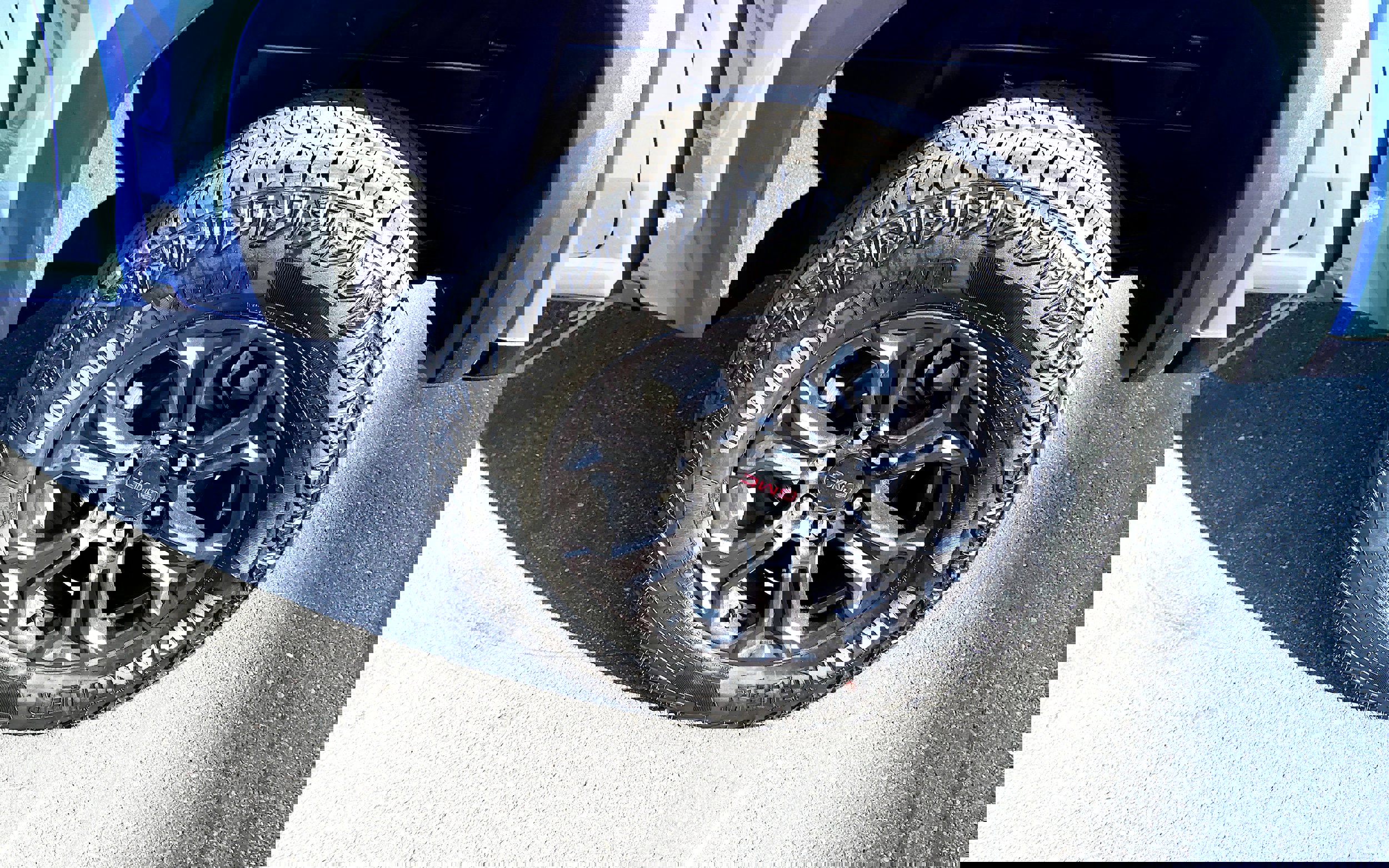 New 2025 GMC Canyon Elevation w/ Convenience Package image 17