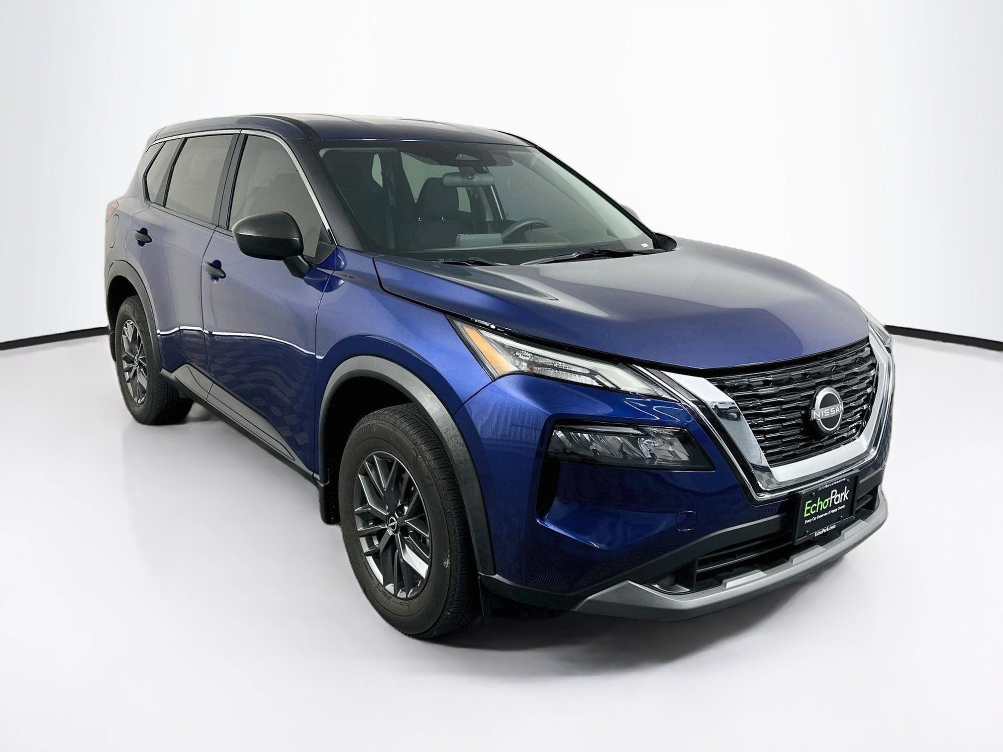 Used 2023 Nissan Rogue S FWD image 34