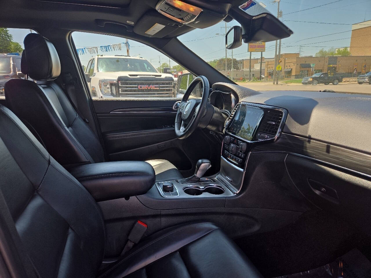 Used 2020 Jeep Grand Cherokee Limited w/ Trailer Tow Group IV AWD/4WD image 13