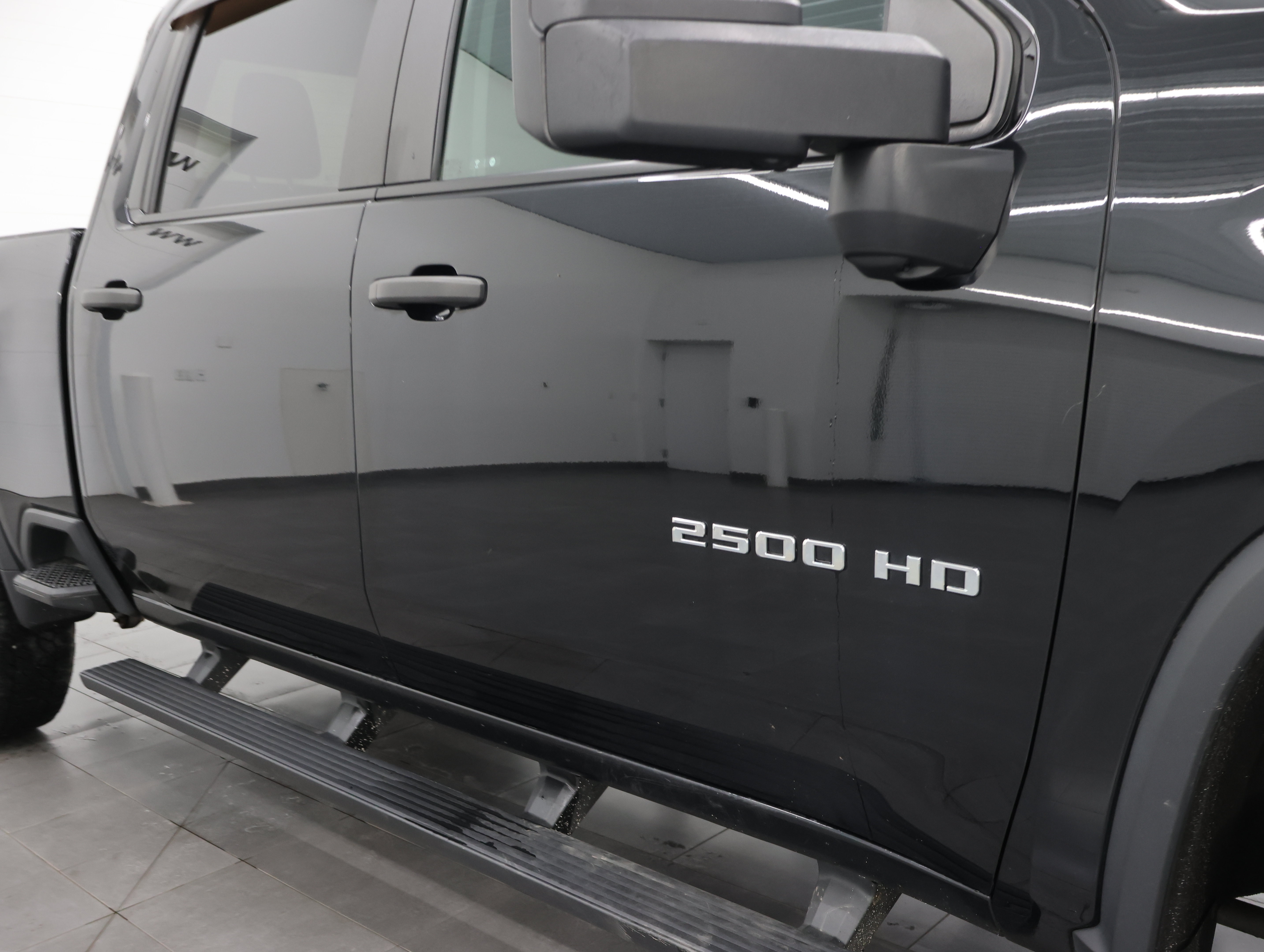 Used 2021 Chevrolet Silverado 2500 Custom w/ Custom Value Package AWD/4WD image 24
