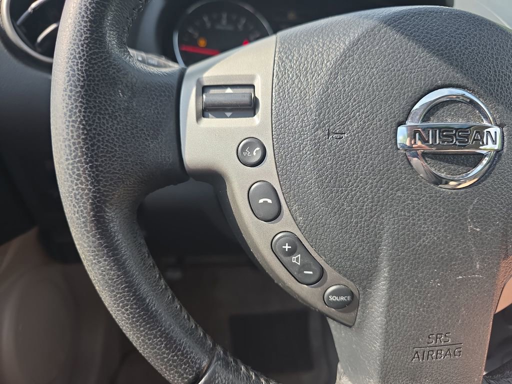 Used 2013 Nissan Rogue SL FWD image 20