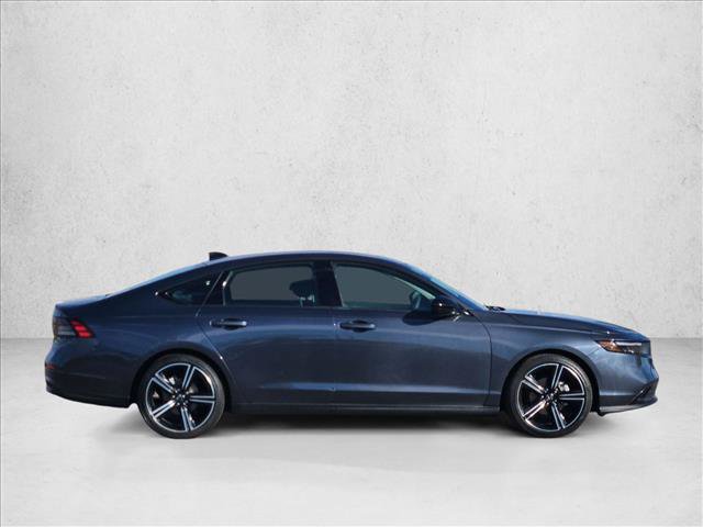 Used 2026 Honda Accord SE image 4