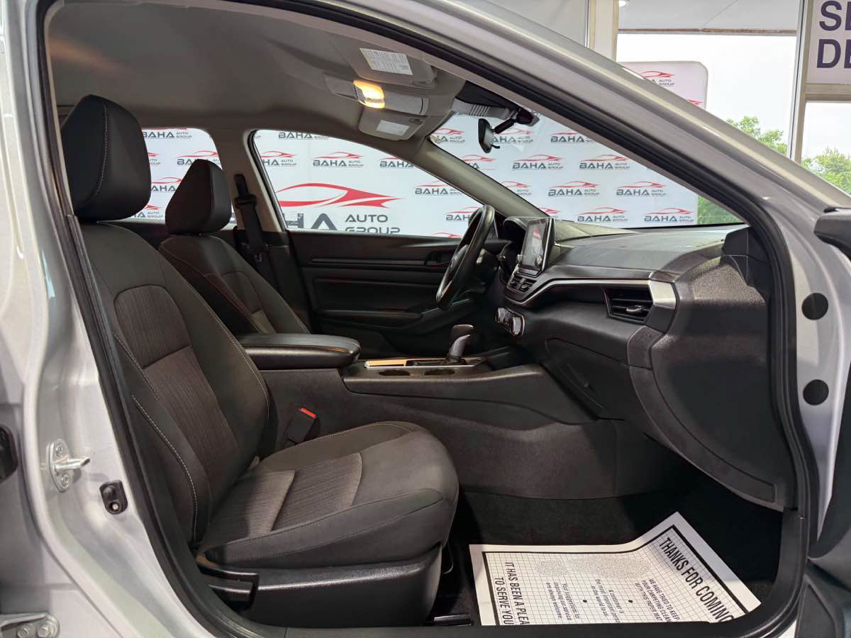 Used 2026 Nissan Altima 2.5 SV FWD image 51