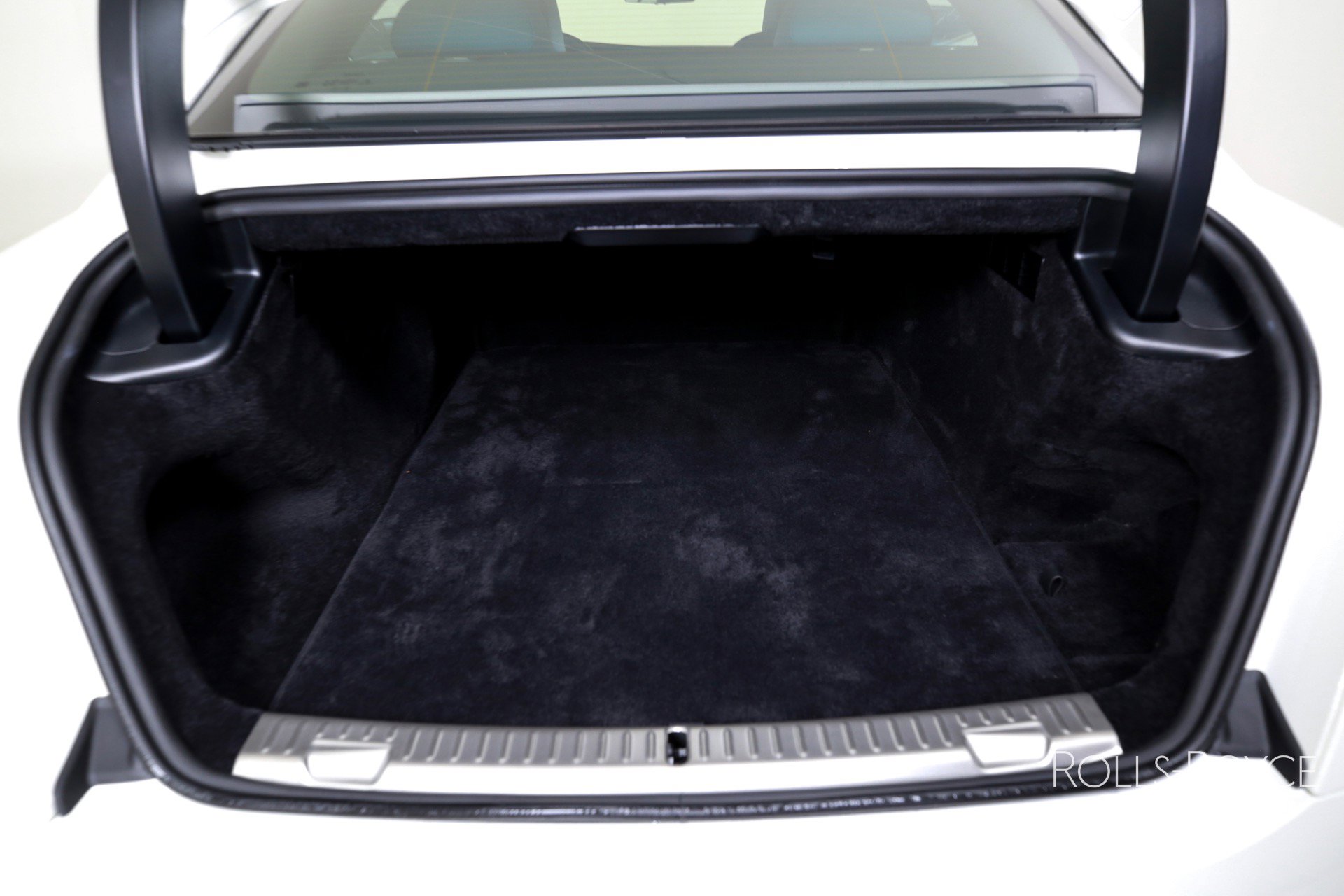 New 2025 Rolls-Royce Spectre w/ Spectre Enhancement Package AWD/4WD image 21