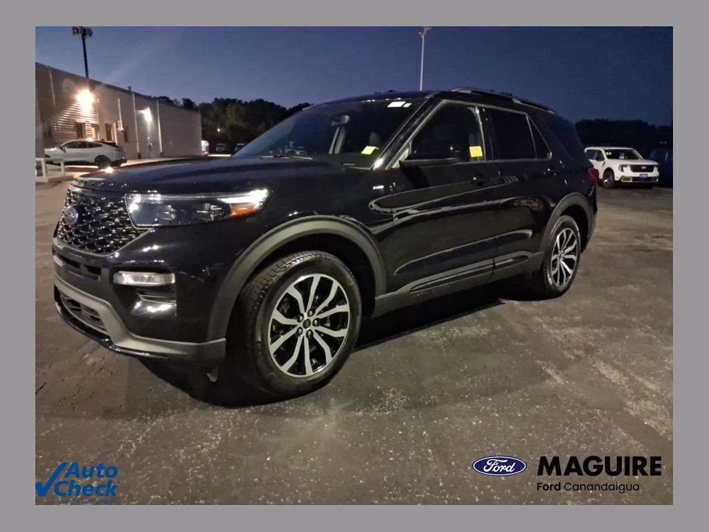 Used 2023 Ford Explorer ST-Line AWD/4WD image 1