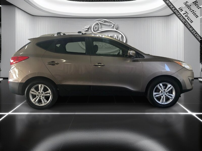Used 2012 Hyundai Tucson GLS FWD image 4