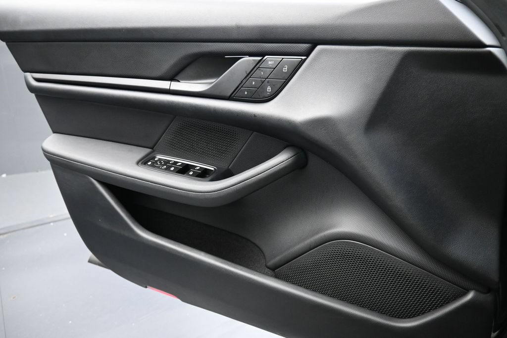 Certified 2023 Porsche Taycan RWD image 23