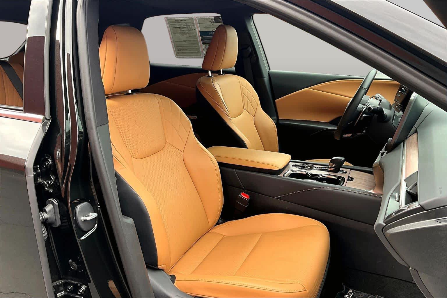Used 2025 Lexus RX 350h w/ Convenience Package AWD/4WD image 9