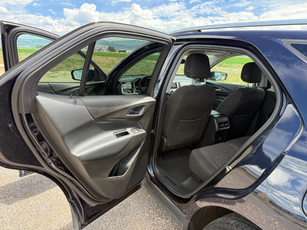 Used 2020 Chevrolet Equinox LT AWD/4WD image 25