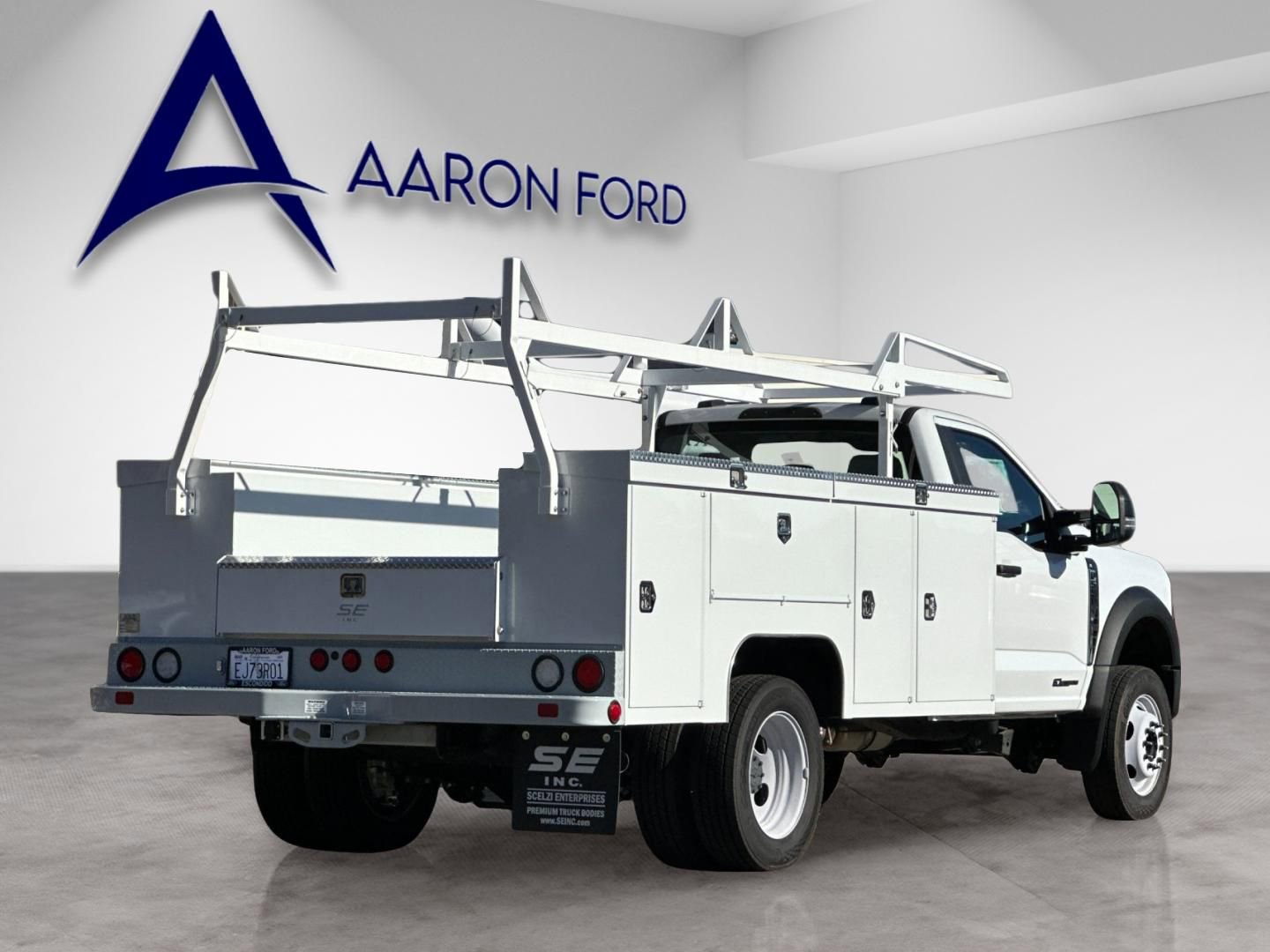 Used 2024 Ford F550 2WD Regular Cab Super Duty w/ XL Chrome Package image 6