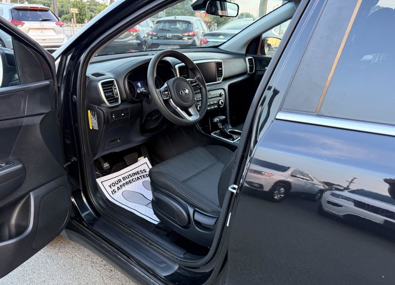 Used 2022 Kia Sportage LX FWD image 8