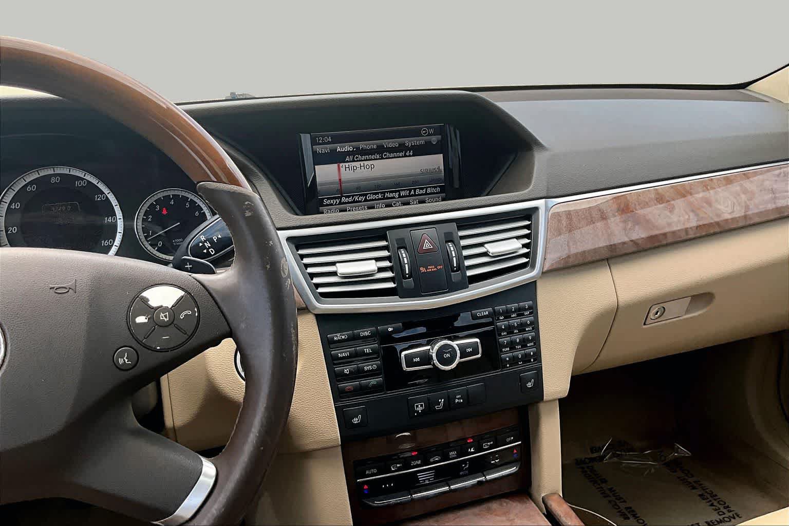 Used 2013 Mercedes-Benz E 350 Sedan image 6