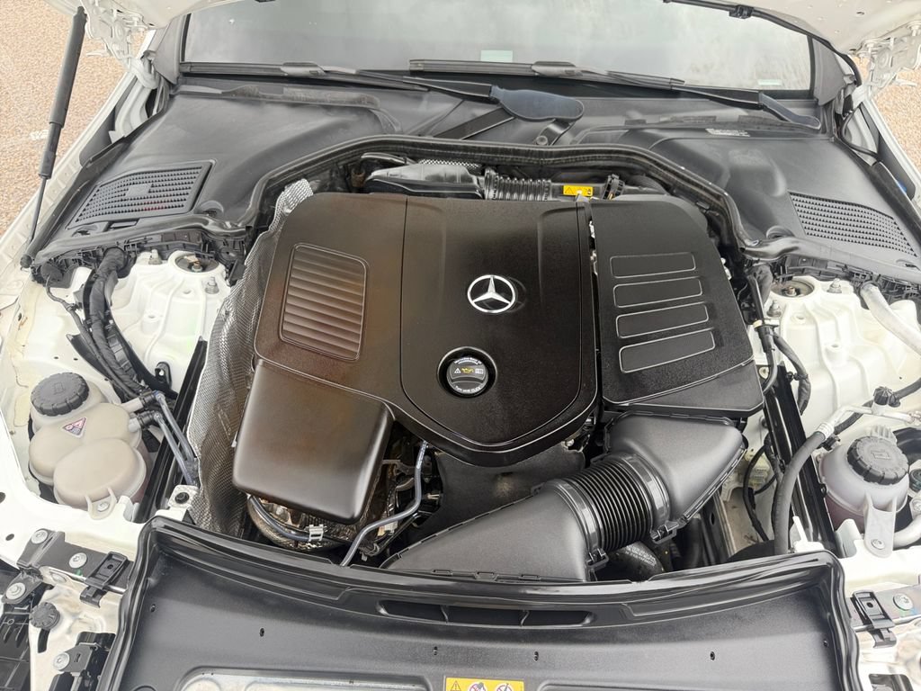 Used 2022 Mercedes-Benz C 300 Sedan image 24