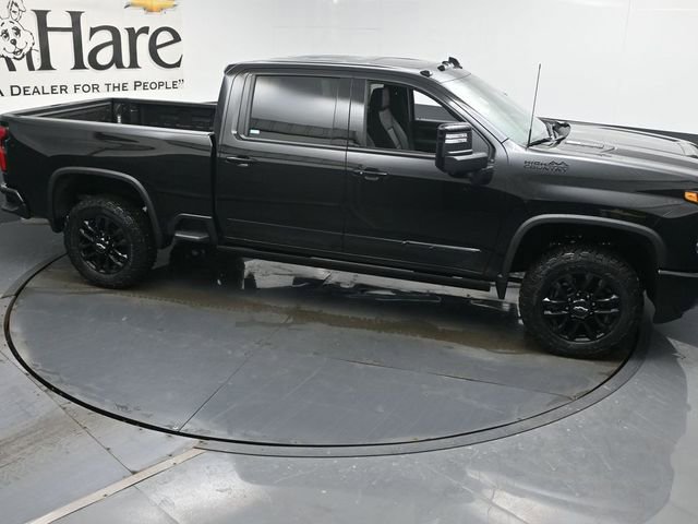 New 2026 Chevrolet Silverado 2500 High Country w/ High Country Premium Package AWD/4WD image 16