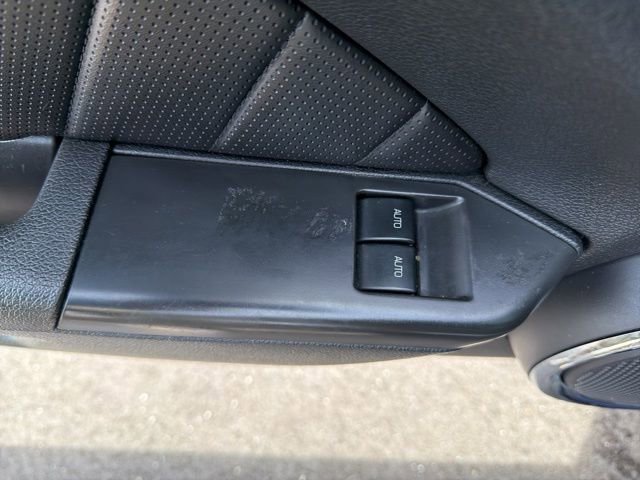 Used 2010 Ford Mustang Premium image 14