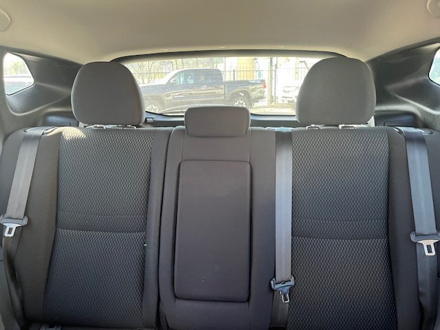 Used 2017 Nissan Rogue Sport S w/ S Appearance Package FWD image 5