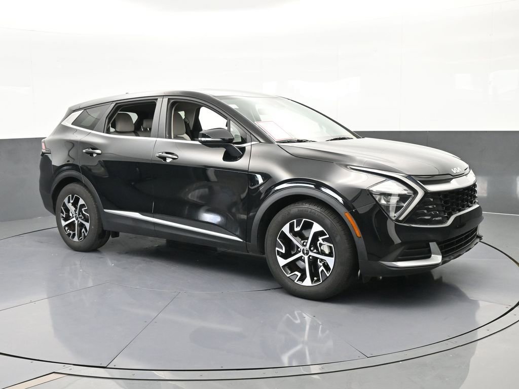 Used 2023 Kia Sportage EX image 8