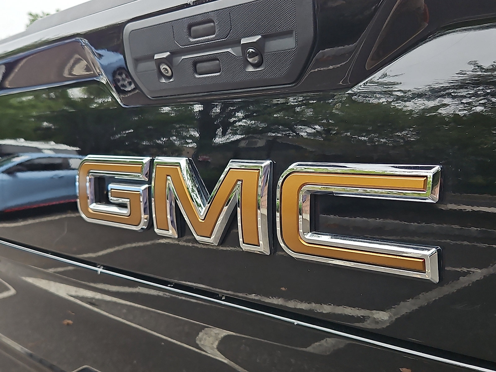 Used 2020 GMC Sierra 1500 SLT w/ SLT Convenience Package AWD/4WD image 29