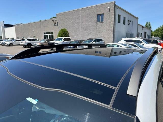 Used 2023 Kia Sorento S w/ Panoramic Sunroof Package AWD/4WD image 5