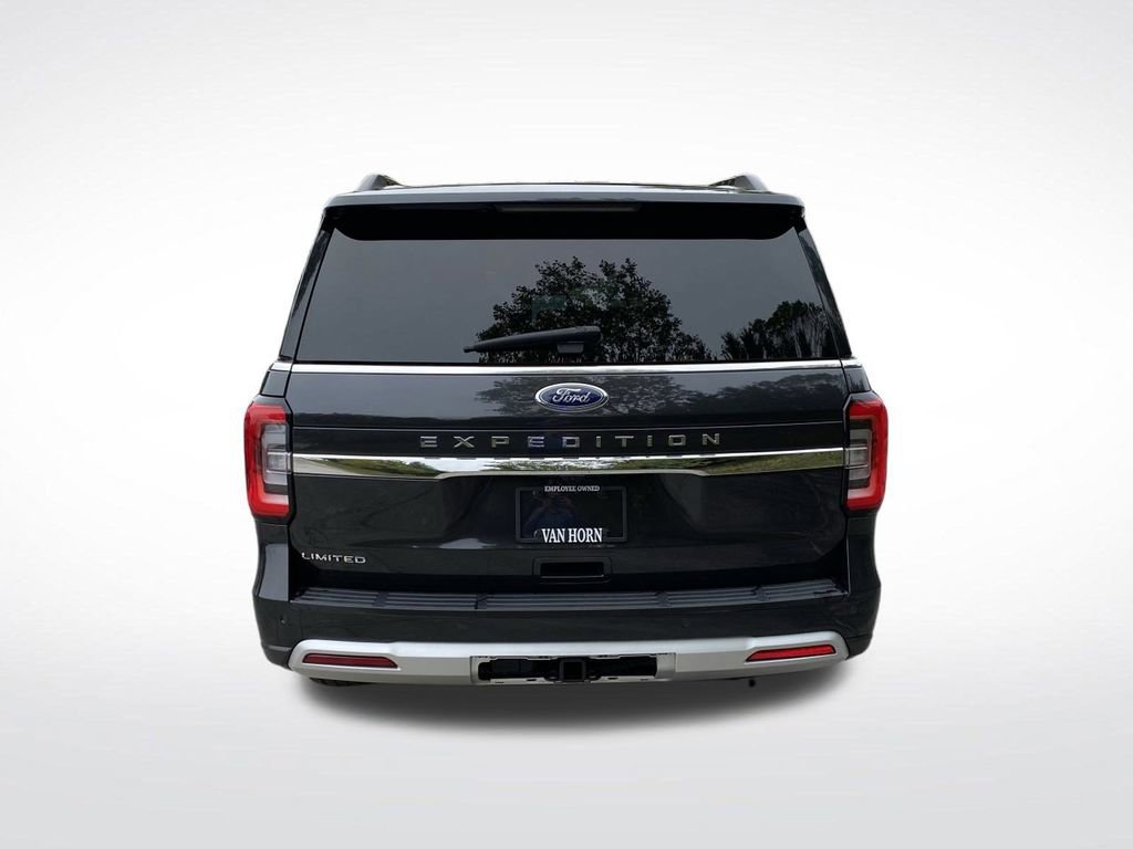 Certified 2024 Ford Expedition Limited image 17