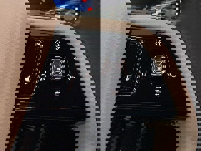 New 2025 Lincoln Corsair Grand Touring w/ Equipment Group 301A image 21