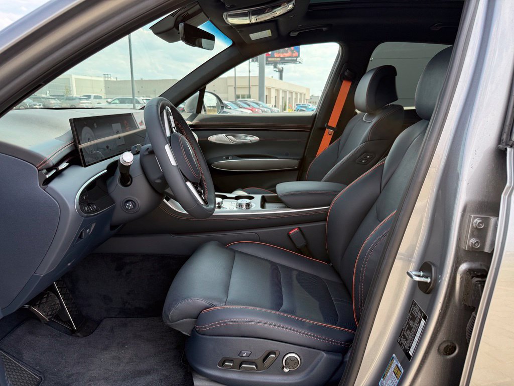 New 2026 Genesis GV70 3.5T Sport Advanced AWD/4WD image 11
