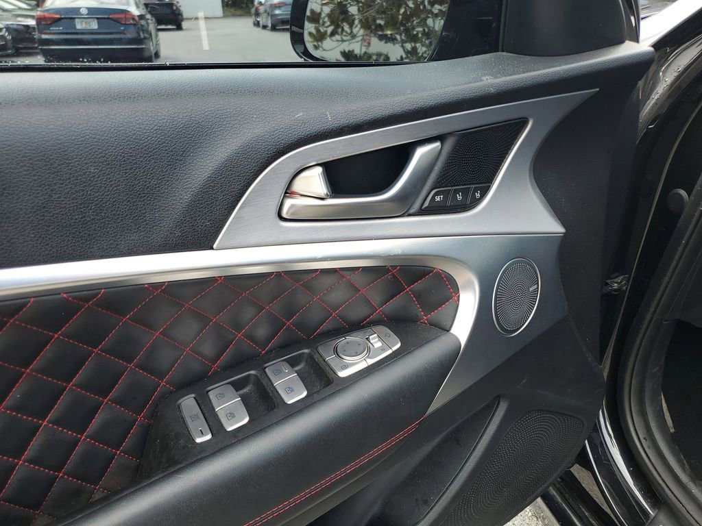 Used 2019 Genesis G70 3.3T Advanced w/ Sport Package image 19