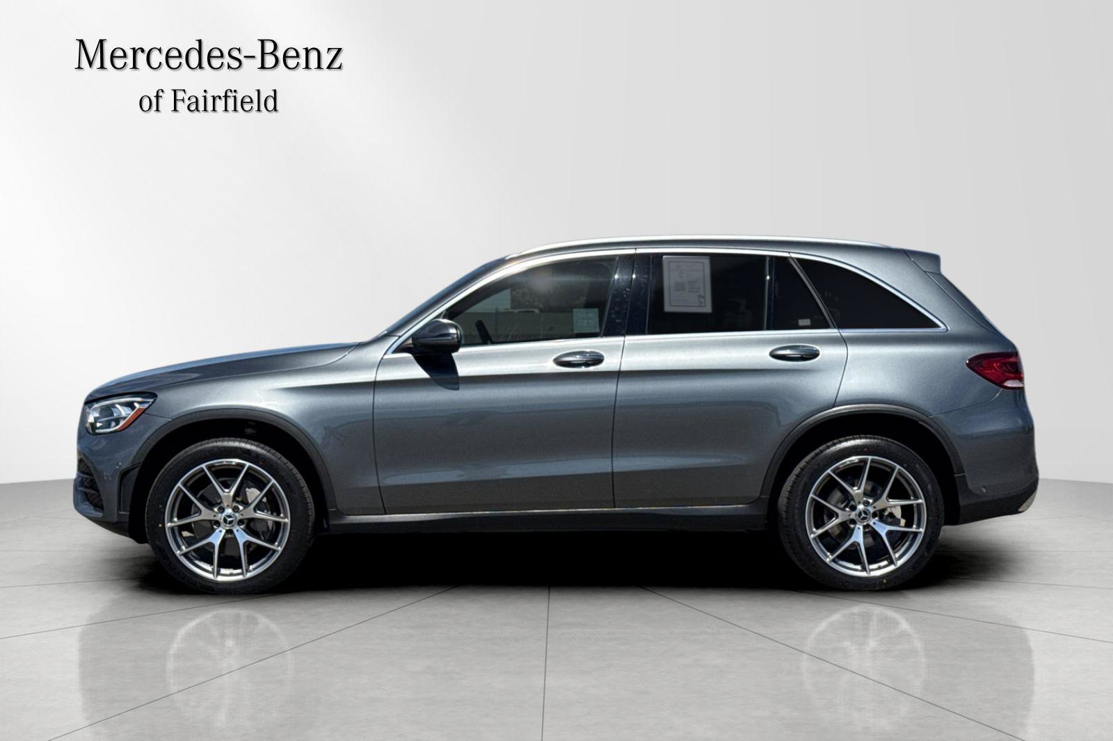 Used 2021 Mercedes-Benz GLC 300 4MATIC w/ AMG Line image 5