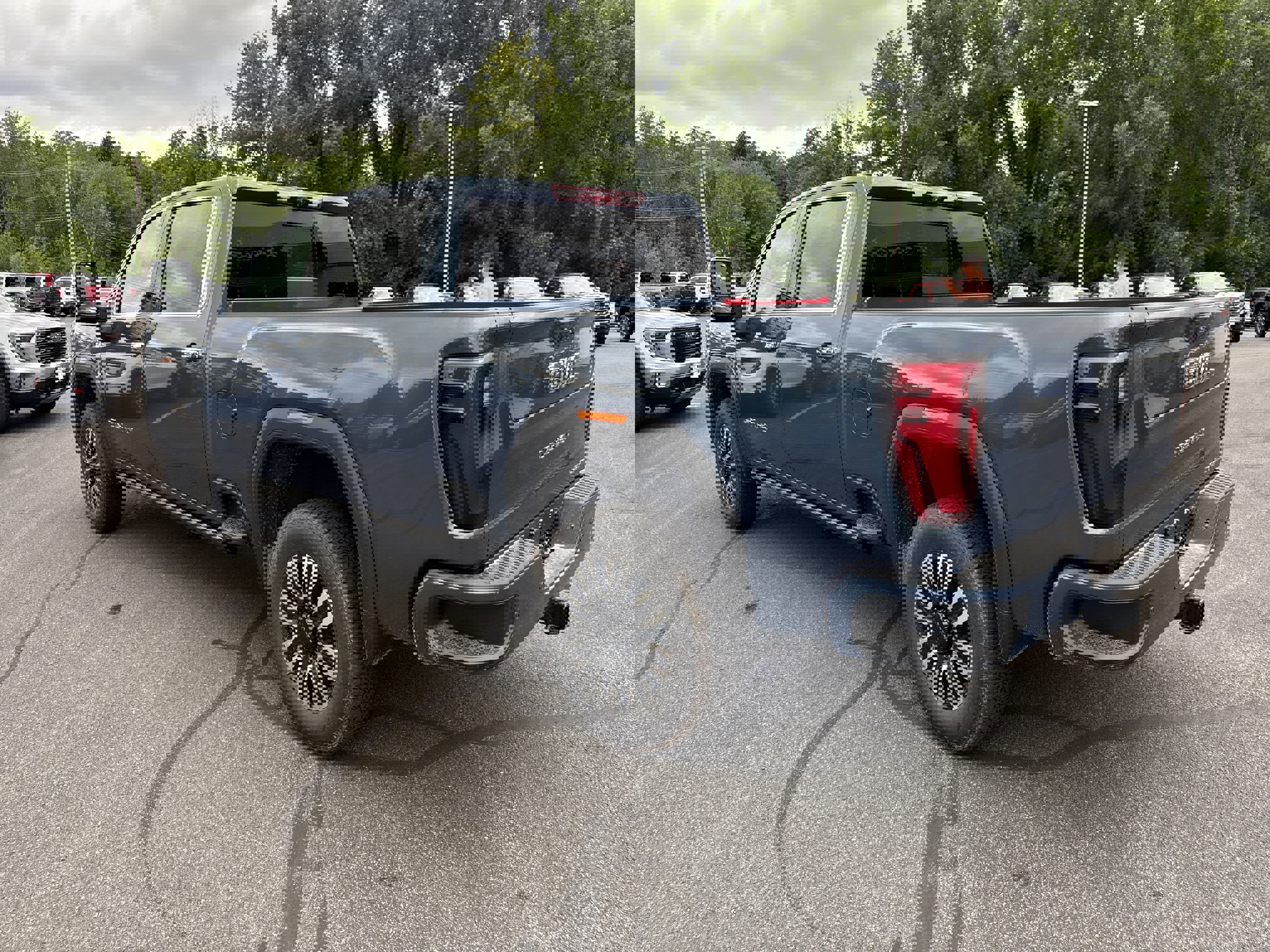 New 2025 GMC Sierra 2500 Denali Ultimate image 3