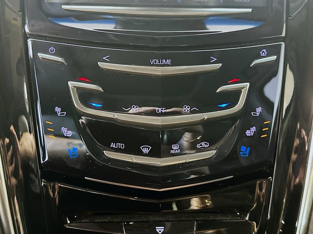 Used 2017 Cadillac Escalade ESV Luxury AWD/4WD image 21