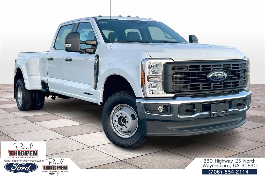New 2025 Ford F350 XL image 1