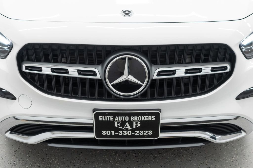 Used 2025 Mercedes-Benz GLA 250 4MATIC image 38