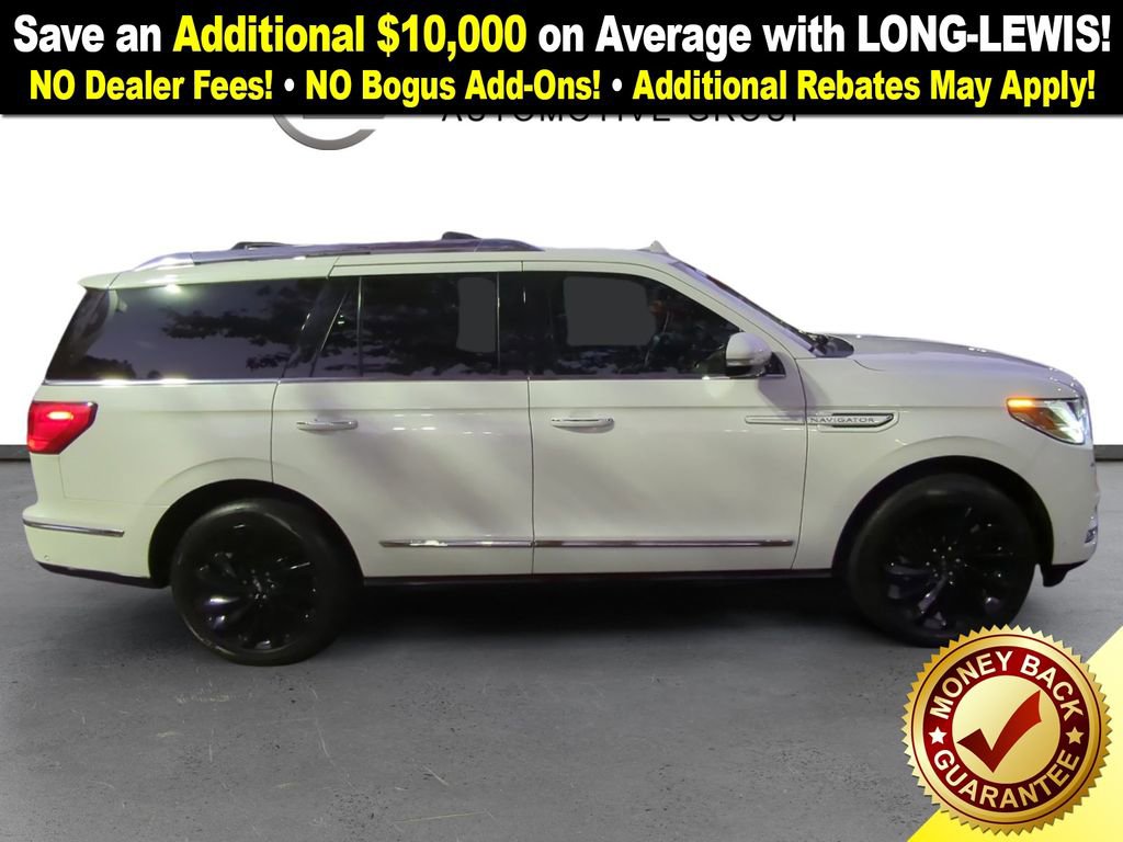Used 2021 Lincoln Navigator Reserve image 8