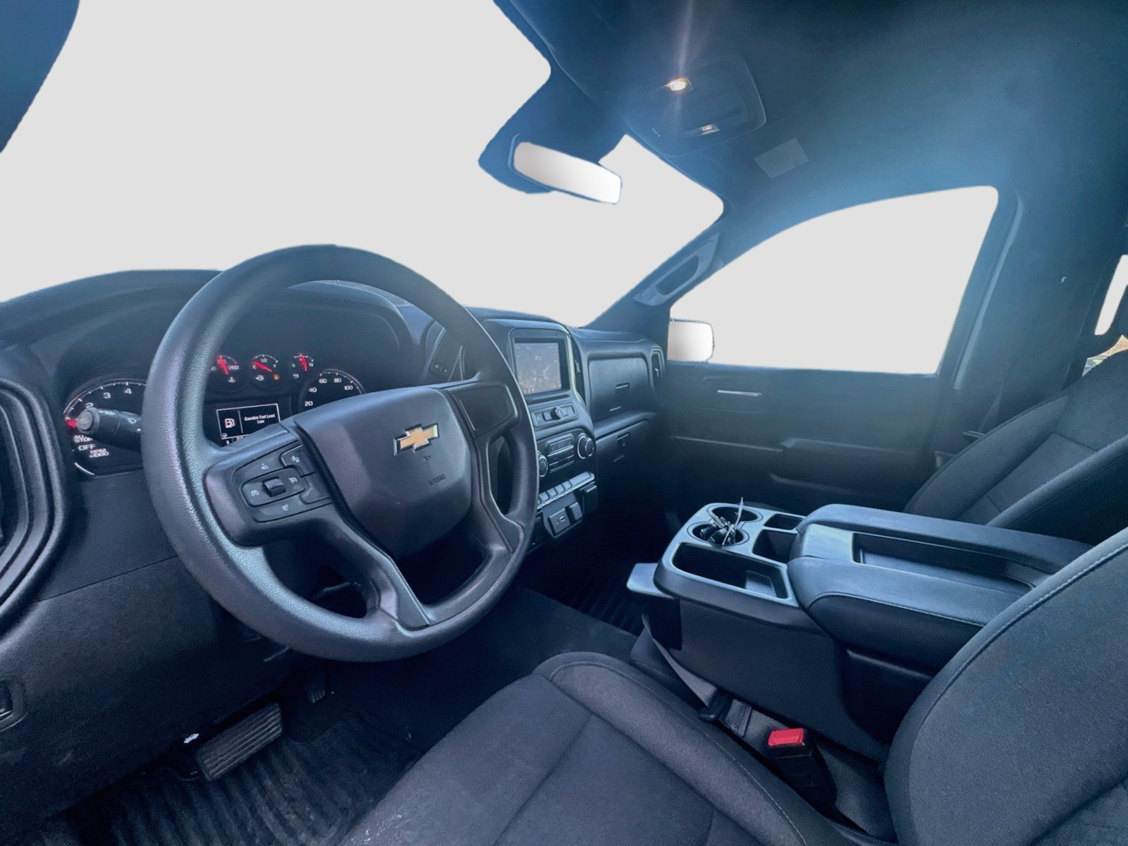 Used 2022 Chevrolet Silverado 1500 Custom AWD/4WD image 9