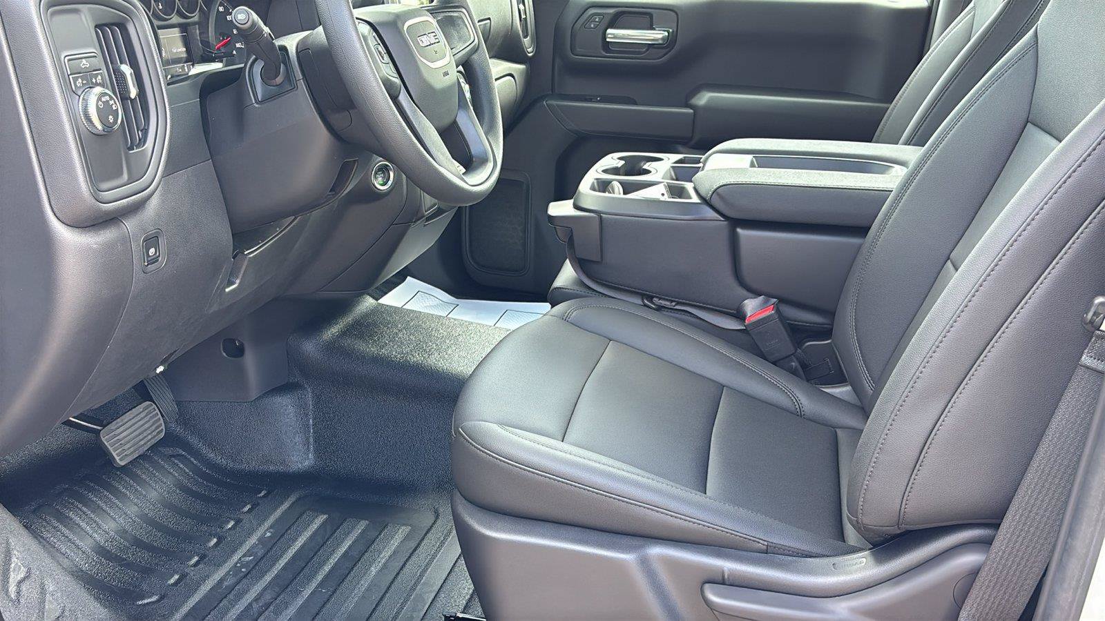 New 2026 GMC Sierra 1500 Pro w/ Trailering Package RWD image 15