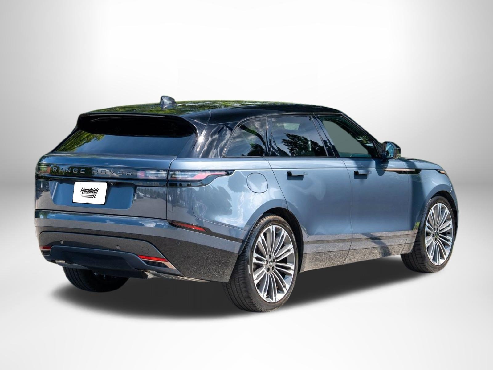 Used 2024 Land Rover Range Rover Velar Dynamic HSE AWD/4WD image 8