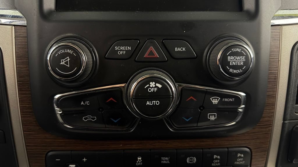 Used 2016 RAM 2500 Laramie w/ Convenience Group AWD/4WD image 22