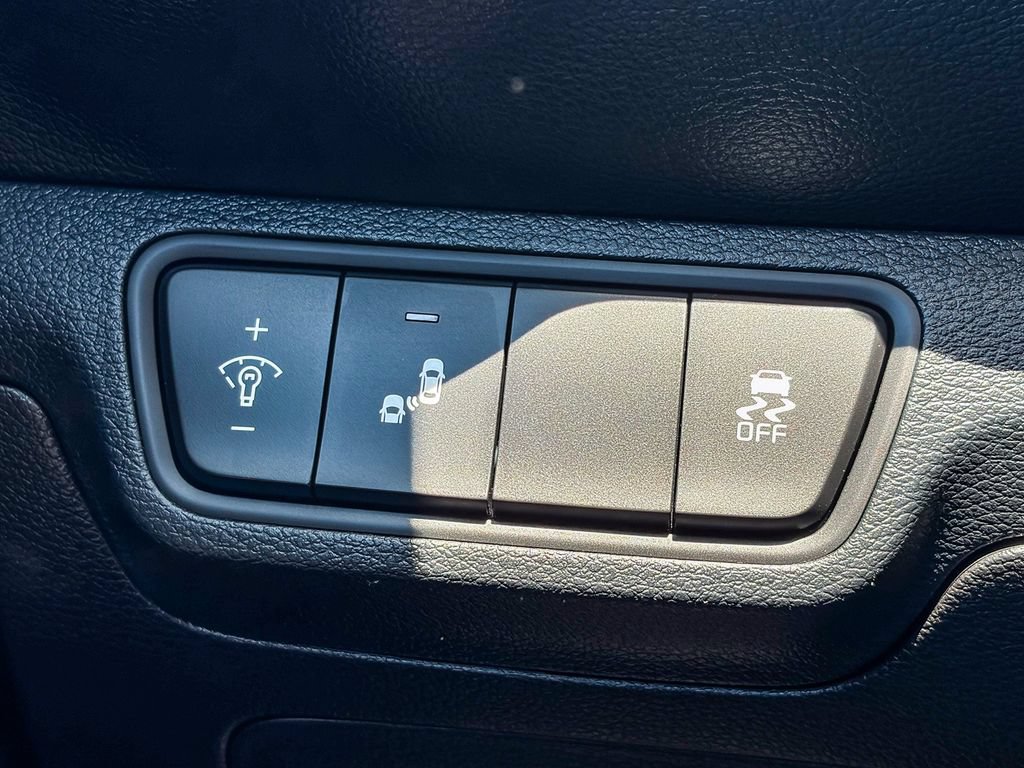 Used 2024 Kia Forte LXS w/ LXS Technology Package FWD image 46