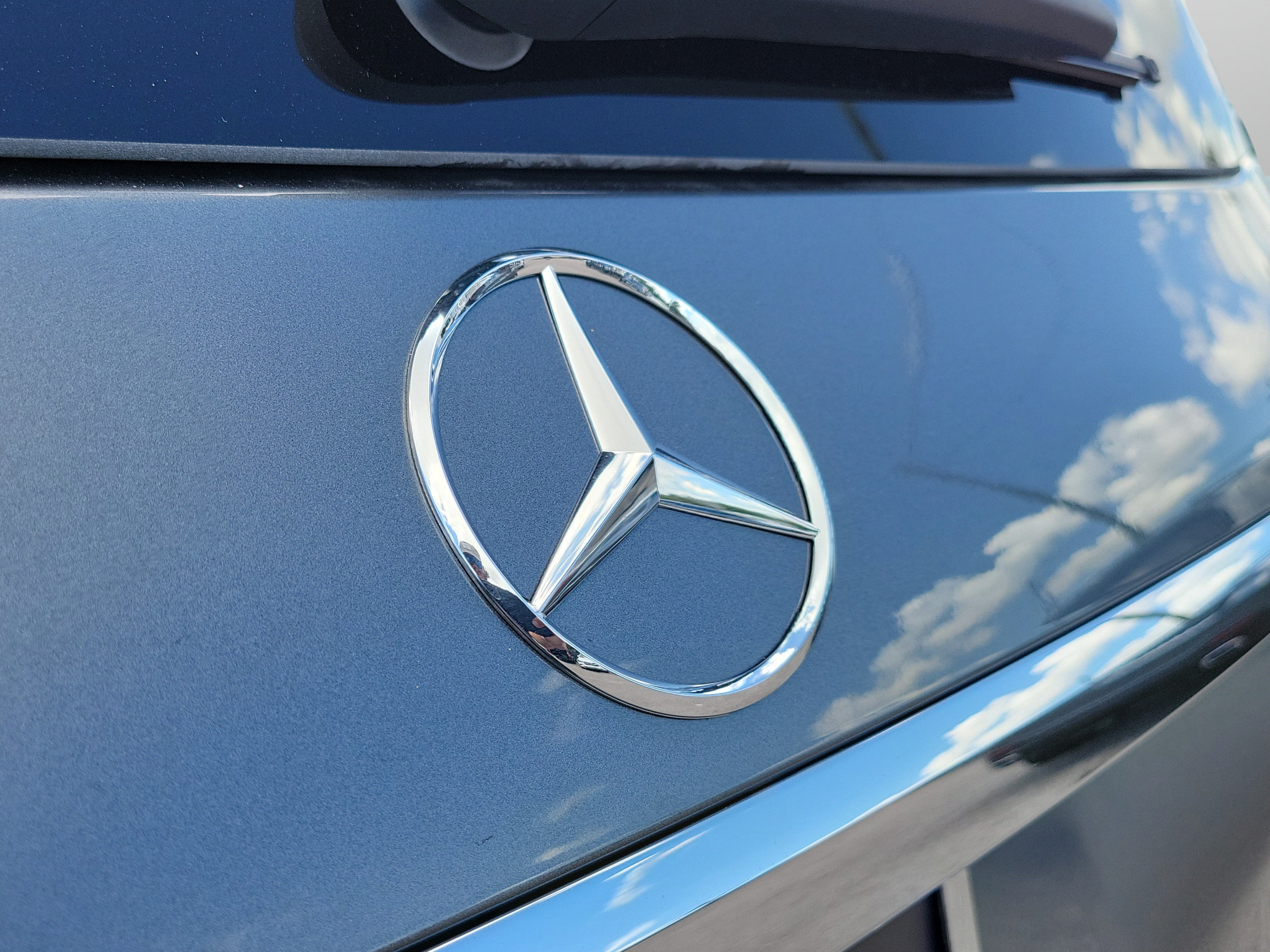 New 2026 Mercedes-Benz GLS 450 4MATIC image 33