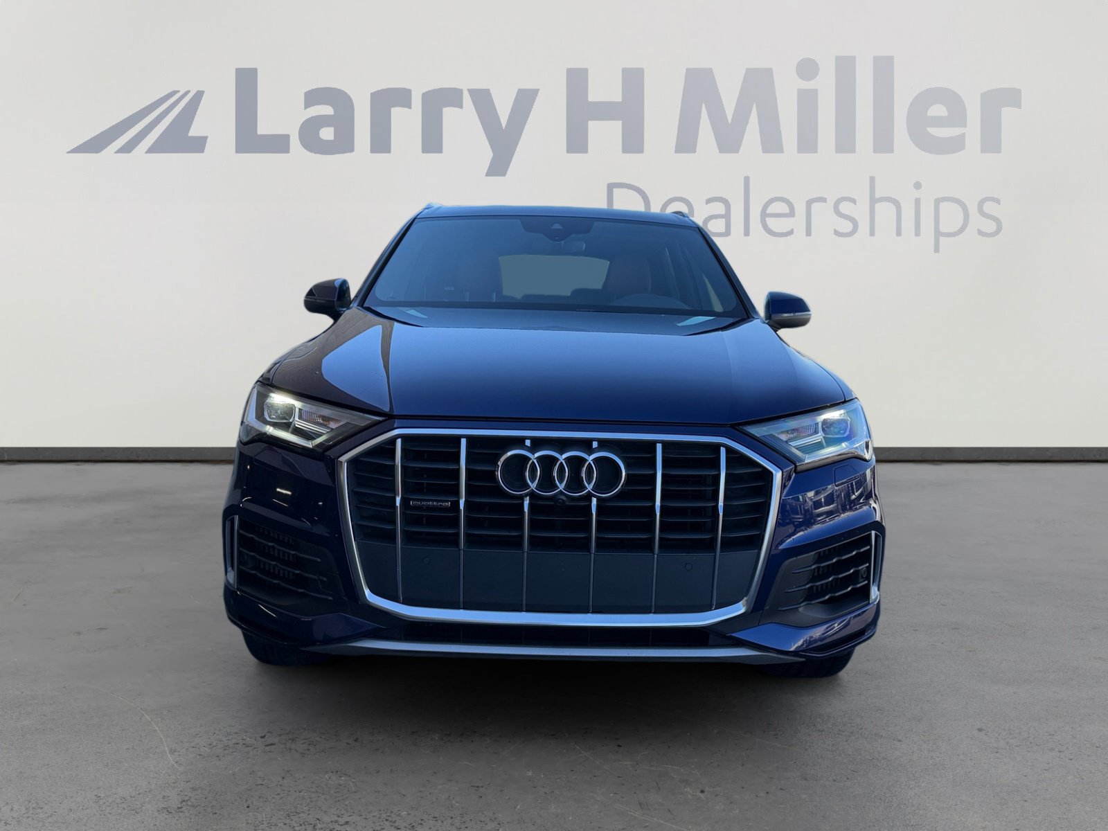 Used 2021 Audi Q7 3.0T Premium Plus w/ Premium Plus Package AWD/4WD image 8