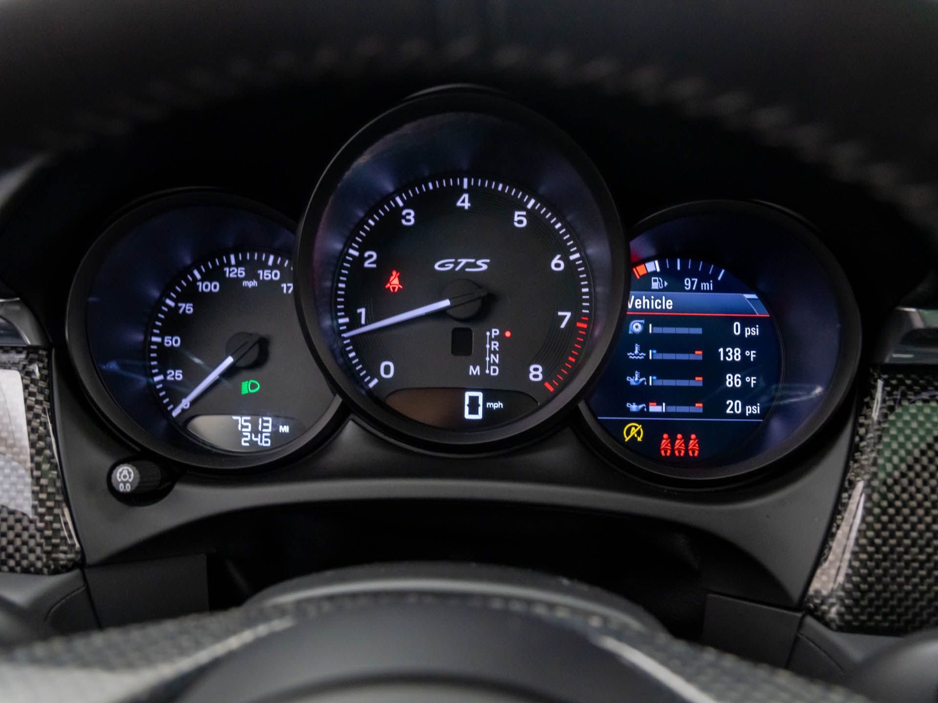 Certified 2025 Porsche Macan GTS image 25