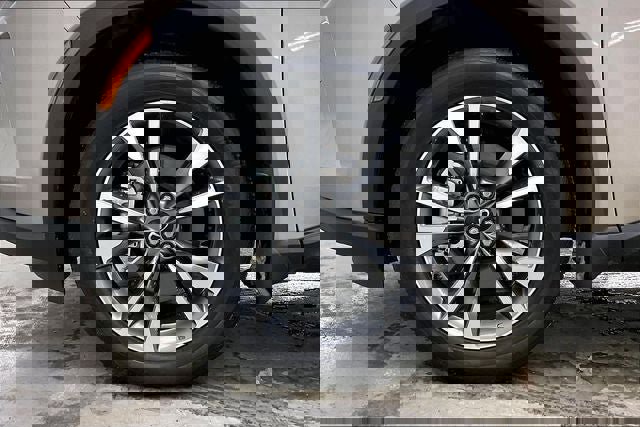 Certified 2025 INFINITI QX60 Luxe image 10