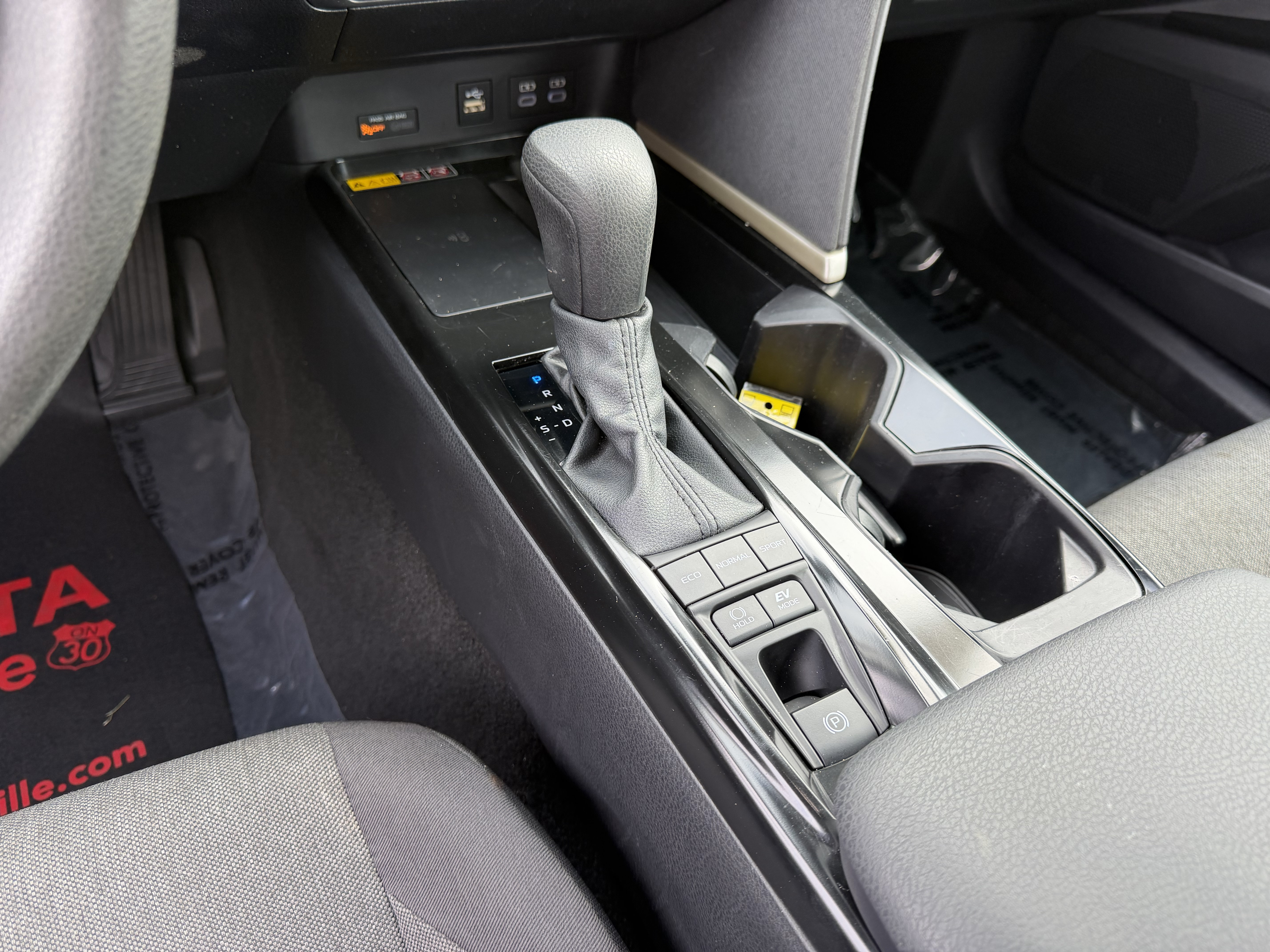 Certified 2025 Toyota Camry LE FWD image 18