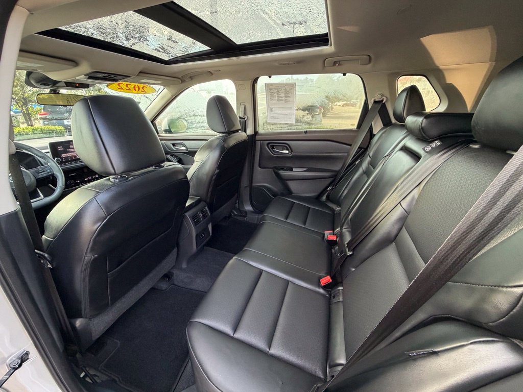 Certified 2022 Nissan Rogue SV w/ SV Premium Package FWD image 26