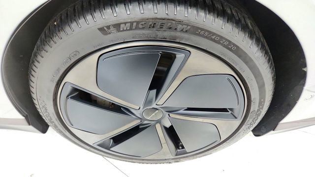 Used 2024 Lucid Air Touring image 58