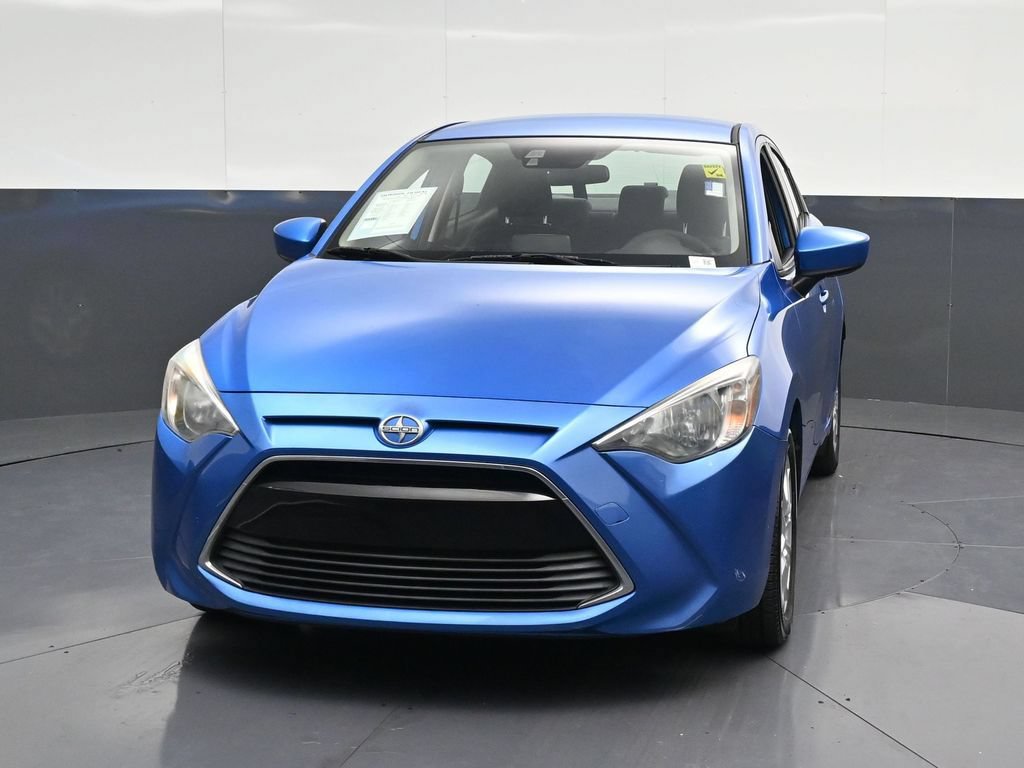 Used 2016 Scion iA FWD image 6