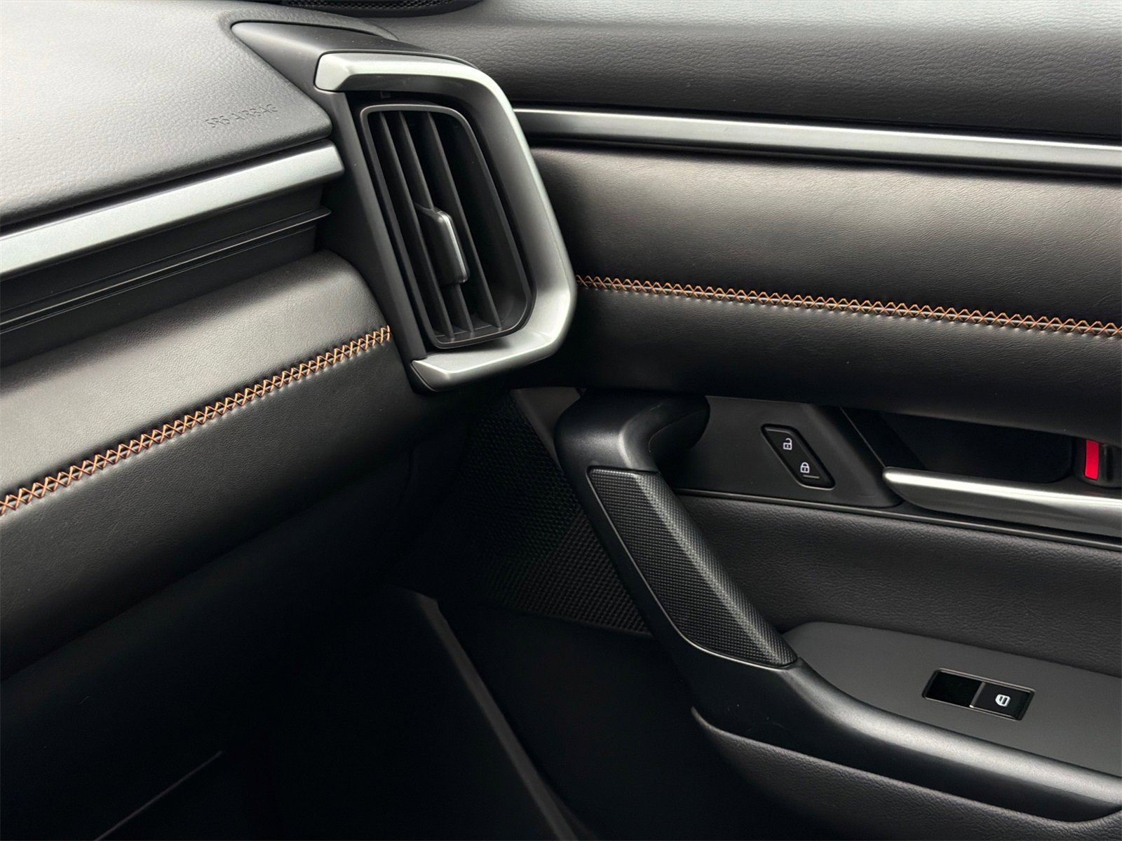 New 2026 MAZDA CX-50 AWD 2.5 Hybrid w/ Cargo Package image 30